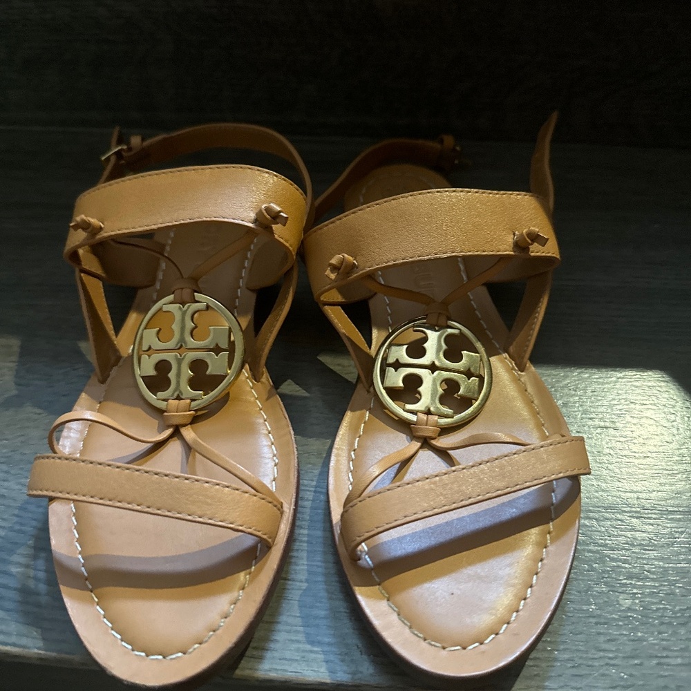 Shoes size 7 Tory Burch